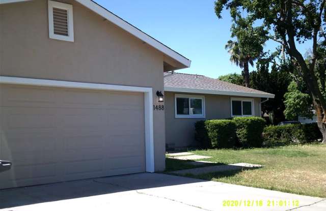 1488 Lincoln Rd