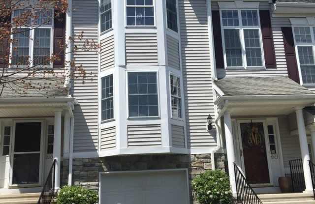2003 HEARTWOOD LANE