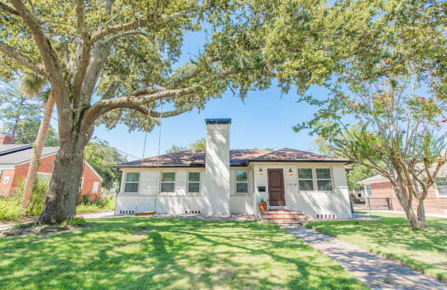 1418 Monticello Road