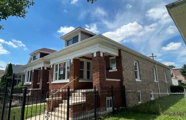 6422 S Troy St - 6422 South Troy Street, Chicago, IL 60629