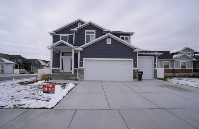 2484 W Janae Cir - 2484 Janae Circle, West Haven, UT 84401