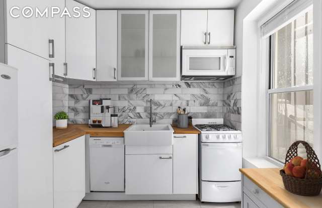 261 West 22nd Street