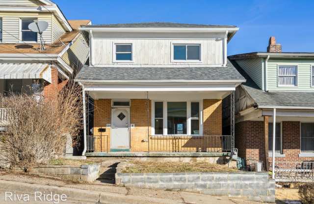 329 Quincy Avenue