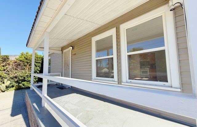 10404 Jardine Avenue