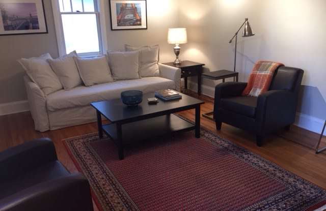 2126 Chesterfield Ave
