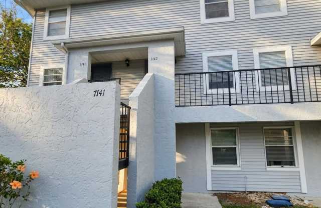 Welcome to the Waterside Community Condo — your opportunity to stop renting and start owning in Tampa, FL.