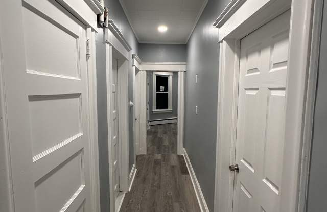 284 North 7th Street