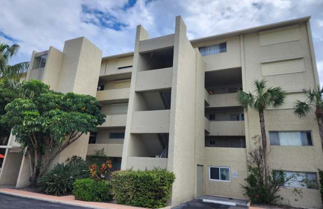 5050 Ocean Beach Boulevard unit: 502