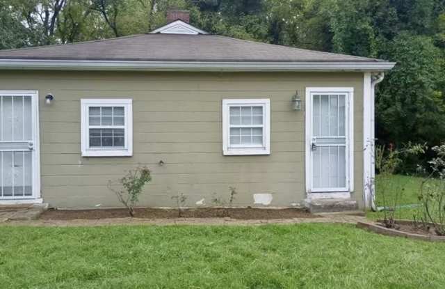 Photo of 1041 40th Avenue North