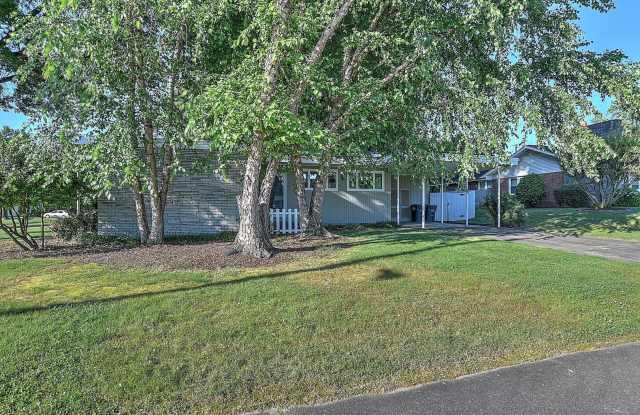 3 Bdrm / 2 Bath One Level Home   Kingsport, TN