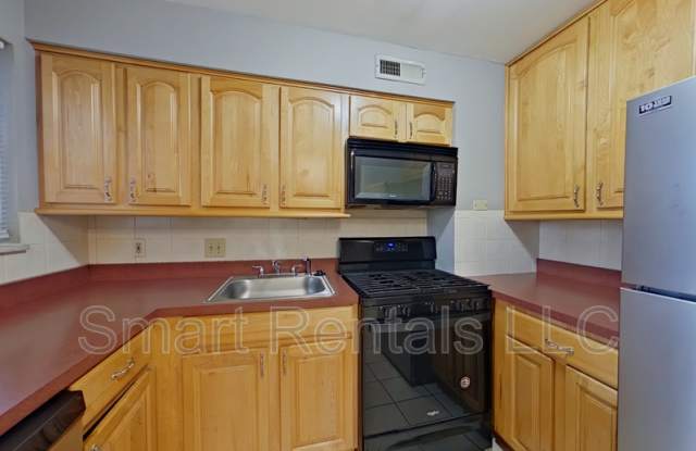 Photo of 6917 Colonial Woods Drive - 10