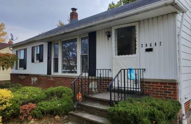 Photo of 3 bed 1 bath newly renovated