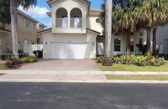 7321 NW 17th Ct - 7321 Northwest 17th Court, Pembroke Pines, FL 33024