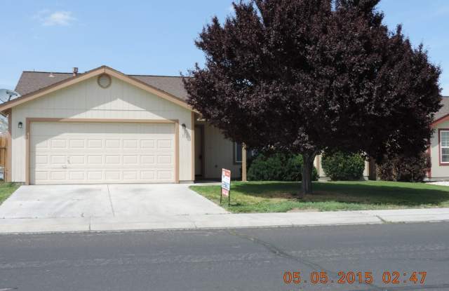 712 Shadow Lane - 712 Shadow Lane, Fernley, NV 89408