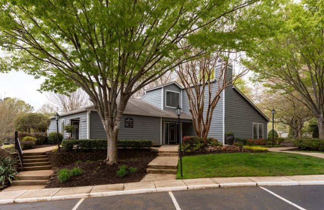 Sailboat Bay Apartments