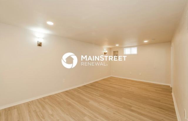 118 Southeast Crestwood Street