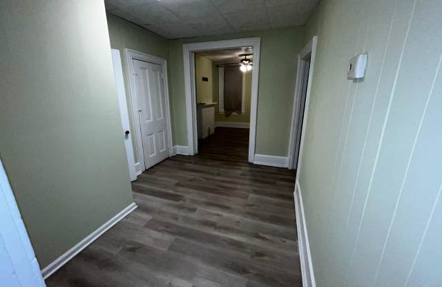 2445 N BANCROFT Street