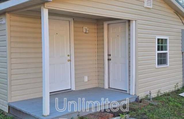 4938 1/2 Wrightsville Avenue