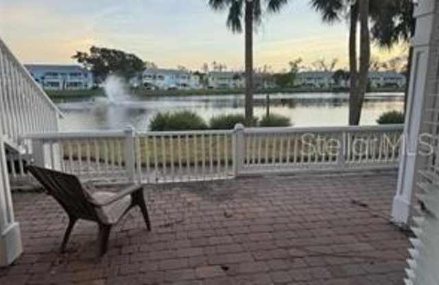 178 POMPANO DRIVE SE