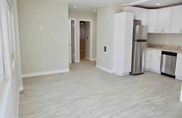 2014 Carnegie Ln