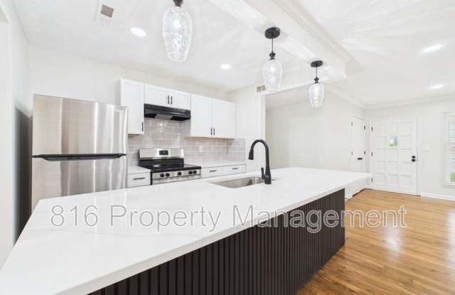 6420 W 81st Terr