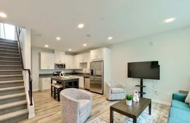 14807 Pioneer Boulevard Unit E21