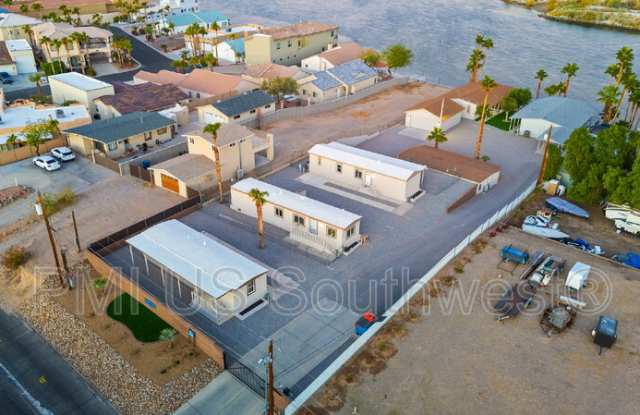 Photo of 437 Riverfront Dr