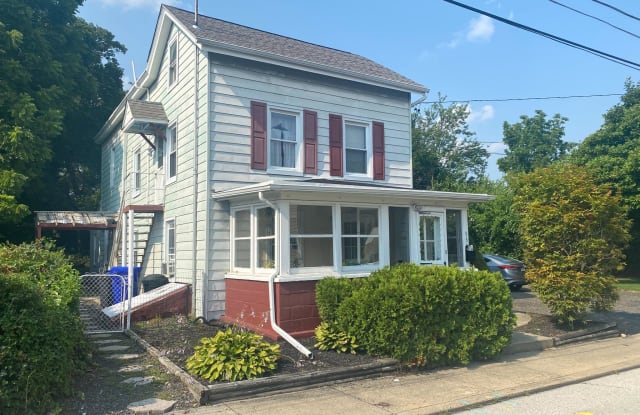 535 EAST AVENUE - 535 East Avenue, Glenside, PA 19038