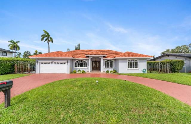 6821 Winged Foot Drive
