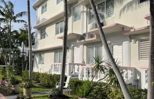 831 W 40th St - 831 West 40th Street, Miami Beach, FL 33140