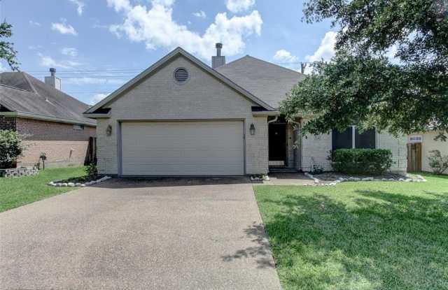 3306 Fredrick Court