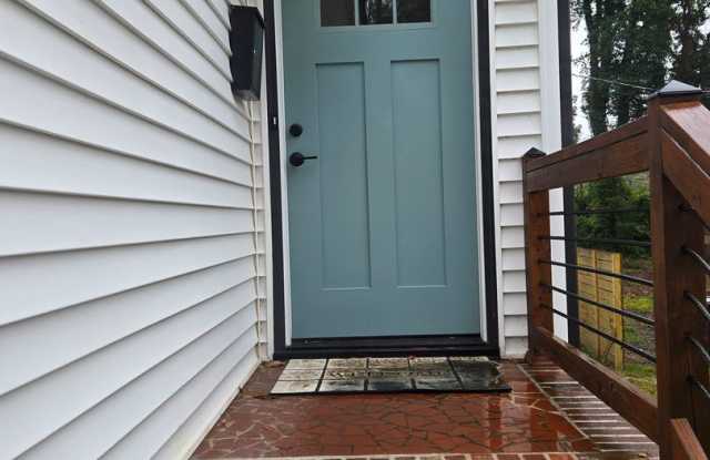 Photo of Lindley Park Rental!