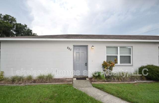 885 School House Road