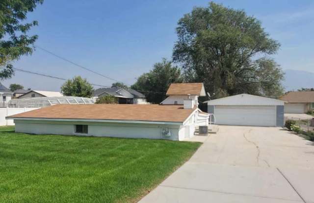 Remodeled 1 Bd with Office/2nd Bd - 11981 South 1300 West, Riverton, UT 84065
