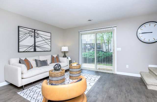 Laurel Ridge Apartments