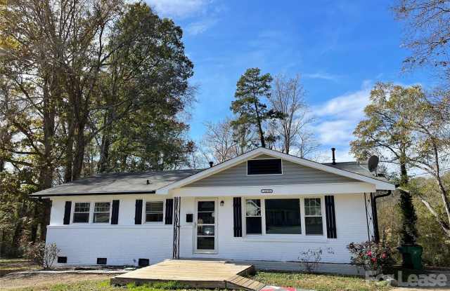 1430 Rollingwood Drive