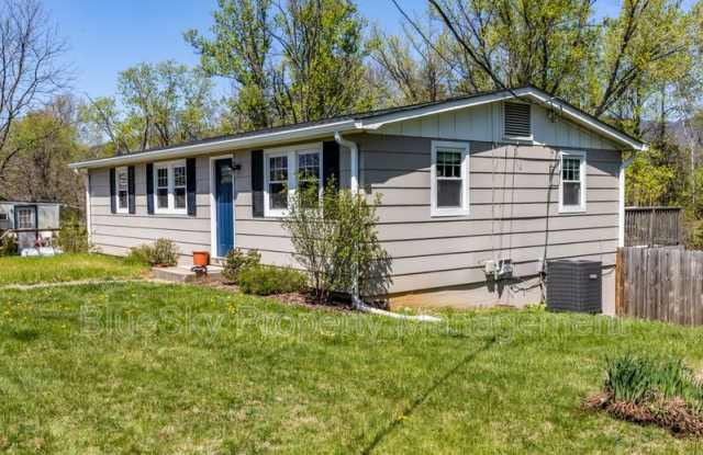 5522 Three Notch'd Road