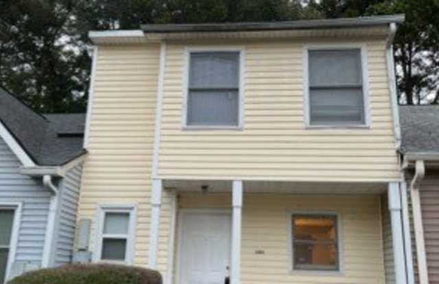 Photo of 2290 Wellington Circle