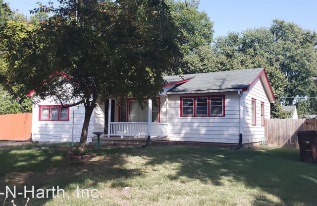 1802 Roanoke St, Wichita, KS 67218 - 1802 Roanoke Street, Wichita, KS 67218