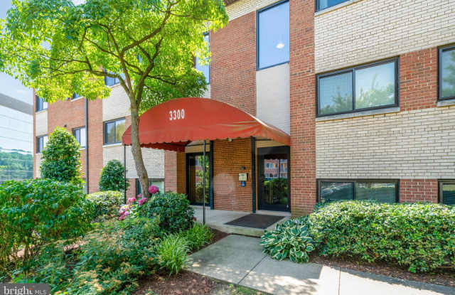 3300 S 28TH STREET