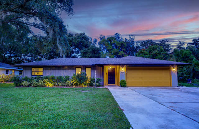 Photo of 2239 Wells Avenue