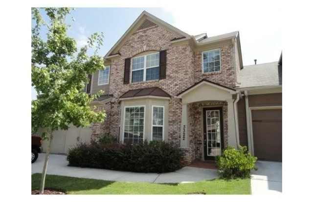 3322 Castleberry Village Drive