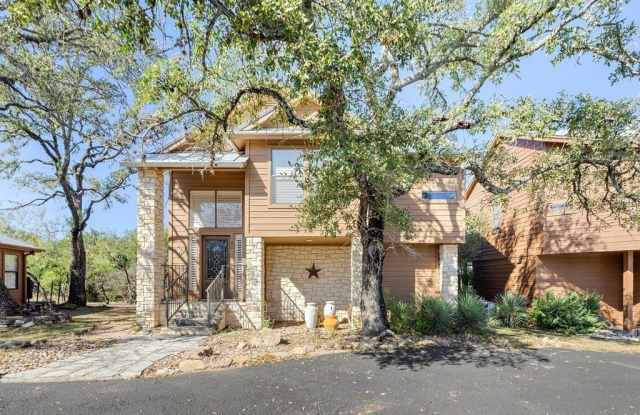 108 Courtside Cir Circle