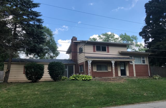 116 Spruce Avenue - 116 Spruce Avenue, Waukegan, IL 60087