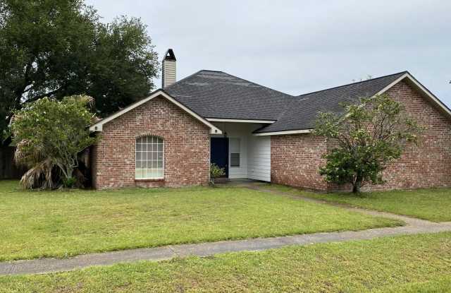 719 S Belle Circle