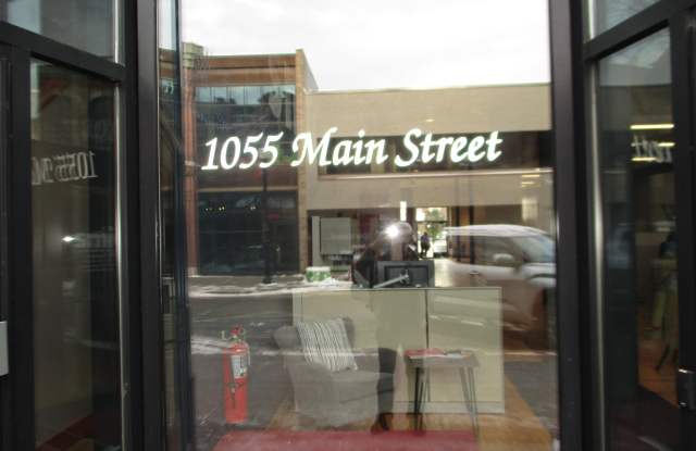 Photo of 1055 MAIN STREET