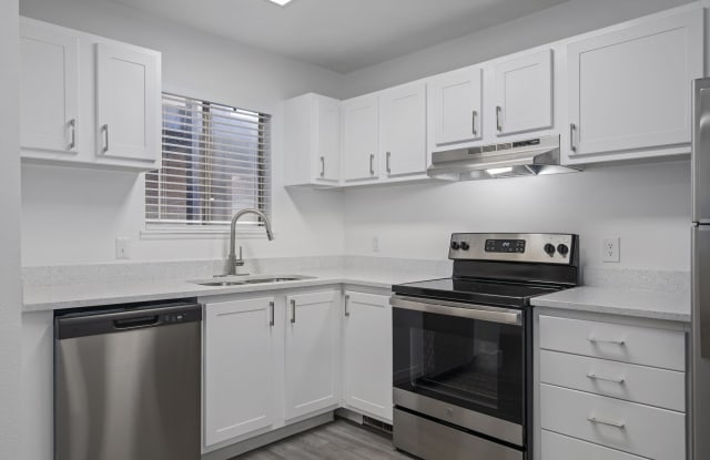 Photo of The Franklyn Apartments