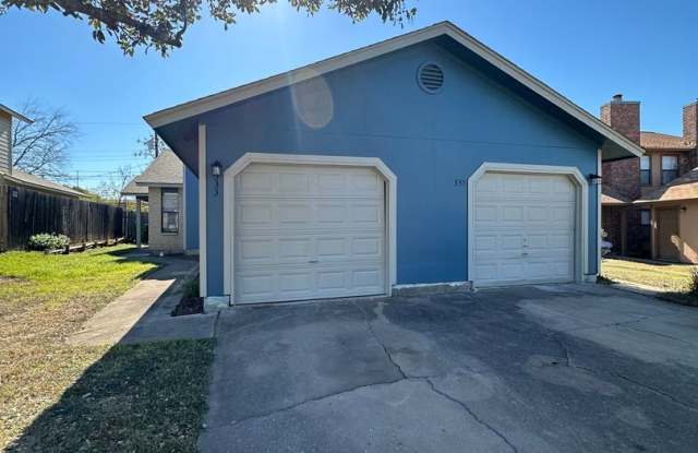 335 Rawhide Round Rock