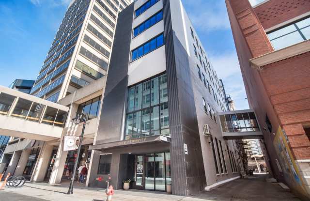The Roxy Apartments