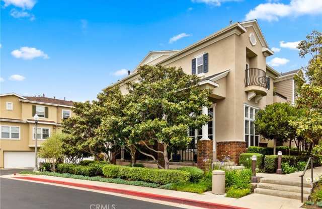 6263 Pacific Pointe Drive